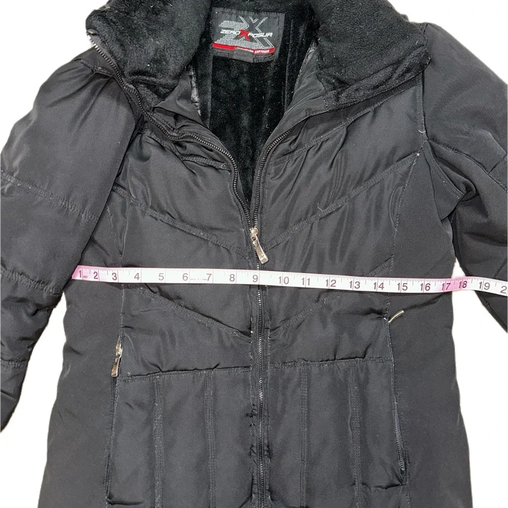 Women’s Winter Coat - Picture 9 of 9